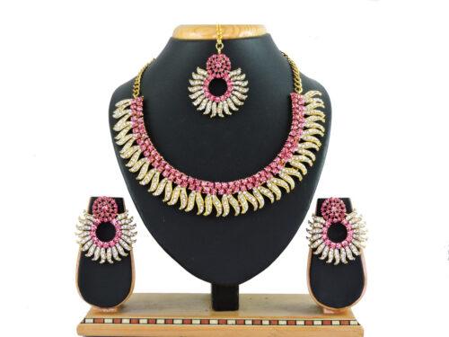 Generic Women’s Alloy Necklace set (Pink)