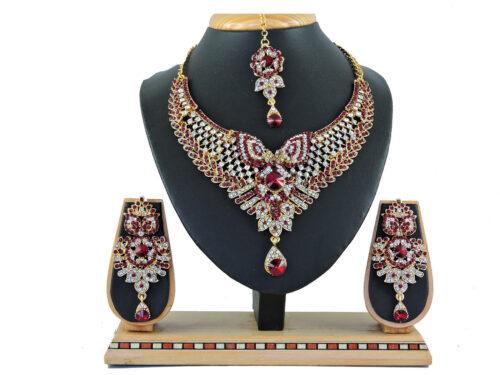 Generic Women’s Alloy Necklace set (Maroon)