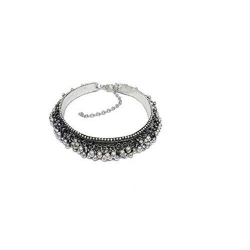 Generic Stylish Silver Ghungroo Adjustable Antique Oxidised Bracelet (Color: Silver)