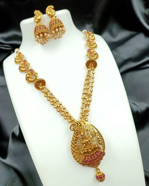 Women’s Gold Plated Necklace and Earrings Set with Antique Finish (Red, Free Size)