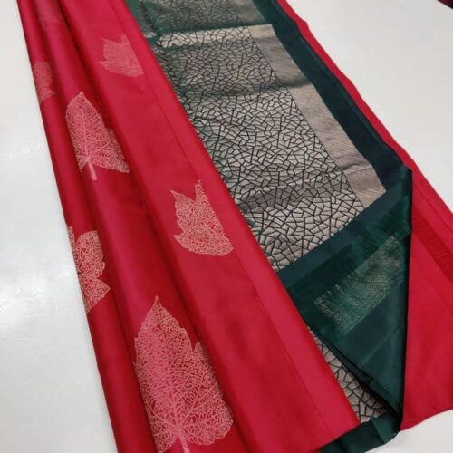 Women’s Borderless Kanjivaram Silk Sarees With Unstitched Blouse (Peach)