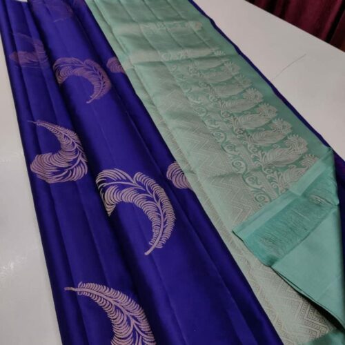 Women’s Borderless Kanjivaram Silk Sarees With Unstitched Blouse (Dark Blue)