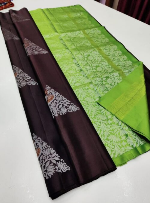 Women’s Borderless Kanjivaram Silk Sarees With Unstitched Blouse (Dark Brown)